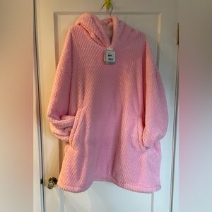 Cozy Pink Fuzzy Overhead - Oversized Hooded Pullover - NWT